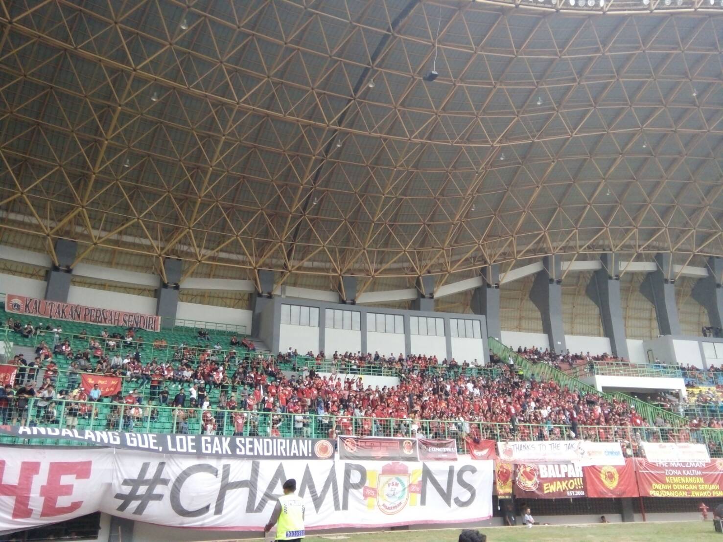 Duel Klasik Persija Kontra PSM Berakhir Imbang 2-2