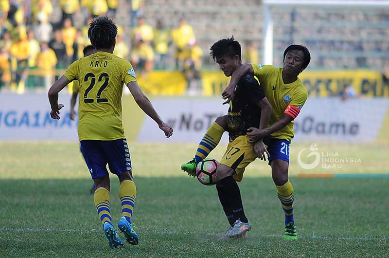 Jumpa PSM, Persegres Tanpa Dua Pilarnya